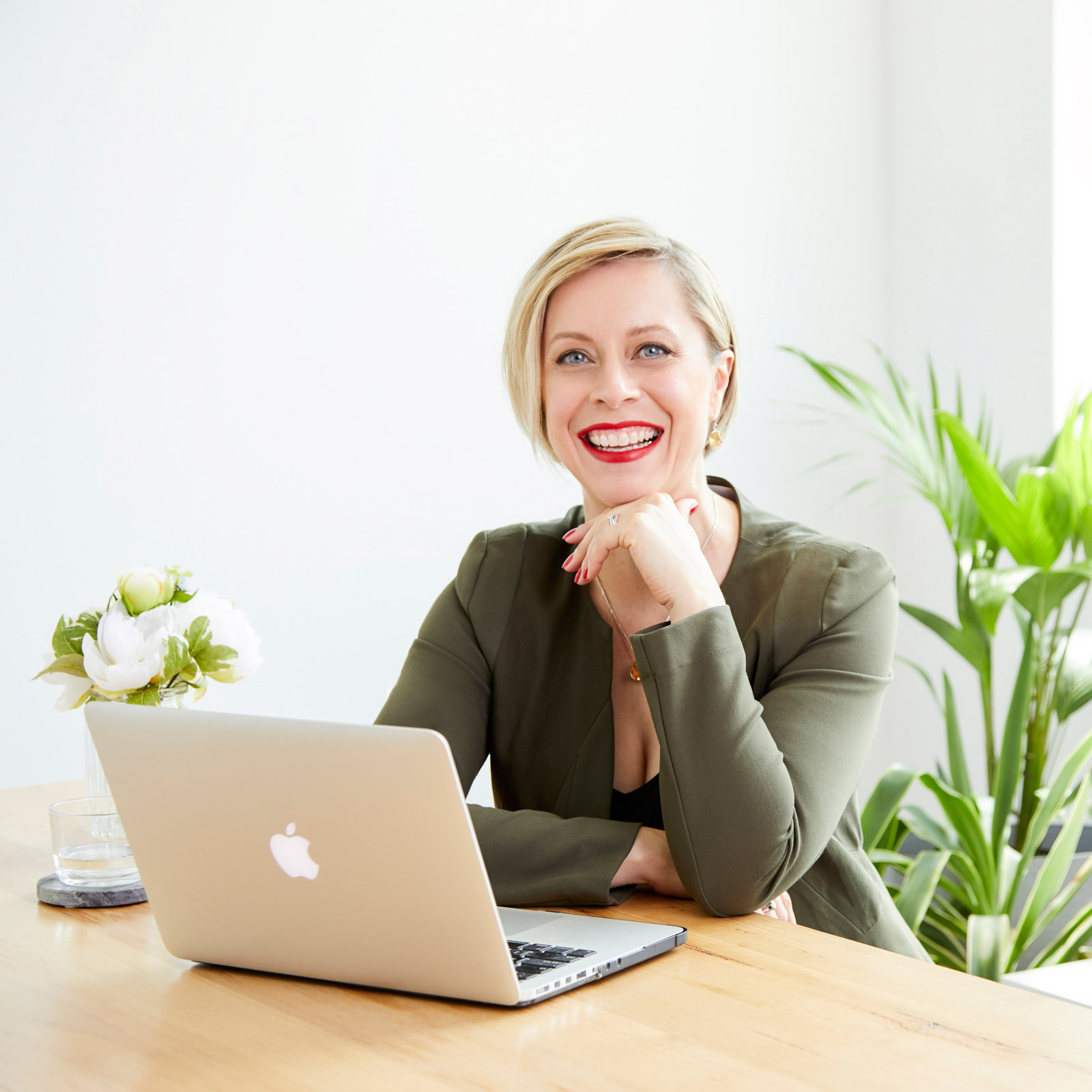 Ready to scale with Cath Langman and Productpreneur Marketing?